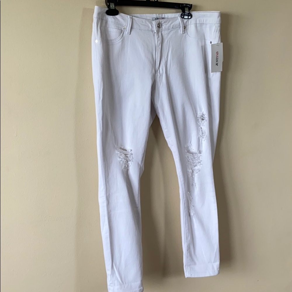 JustFab White Distressed Skinny Jeans Ankle Pants Womens 33 NWT Classic Preppy